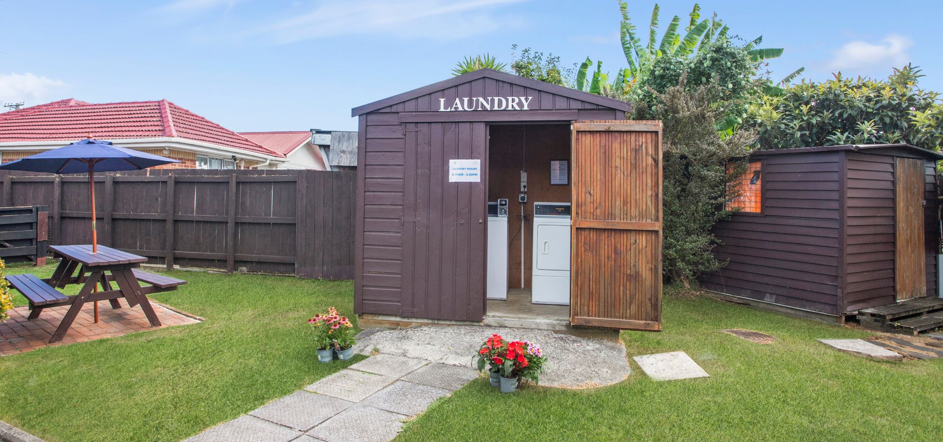 Grange motel guest laundry